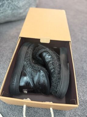 Mou Slip-On women Shoes